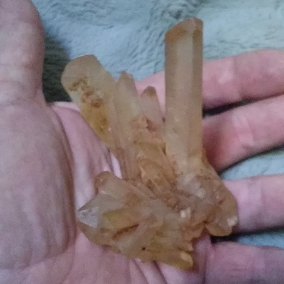 Quartz with hematite - Picture 5 of 5